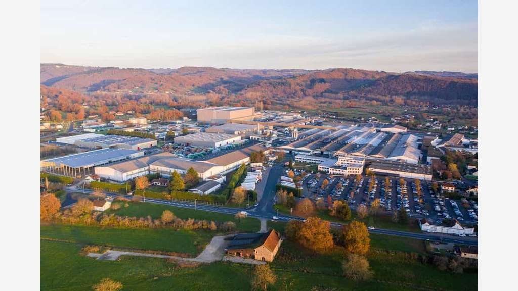A vendre terrains industriels 5 hectares à Biars