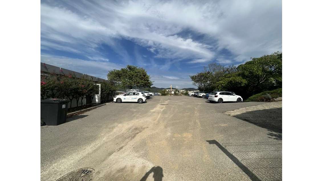 AV terrain 1943m² Bagnols-sur-Cèze zone dynamique