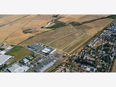 AV terrains indus 24000m² Blois emplac strat