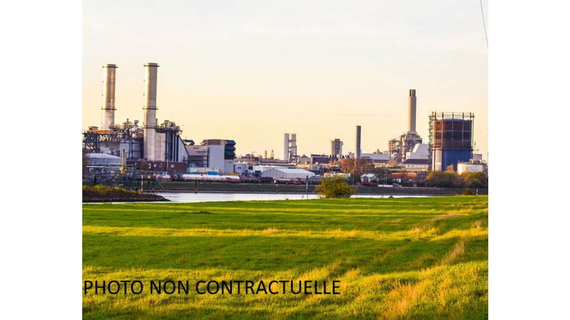 Terrain 8000m² à vendre à Châteaurenard