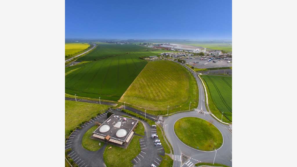 À vendre 6,66 ha de Terrains Industriels à Déols