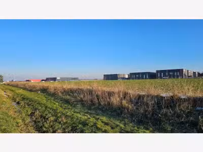 À vendre – Terrains Industriels à partir de 1 500 