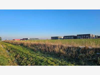 À vendre – Terrains Industriels à partir de 1 500 