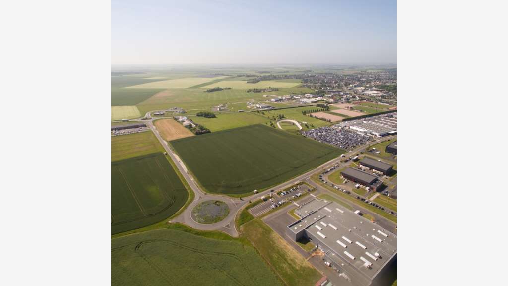 Vente terrains industriels de 362 ha à Issoudun