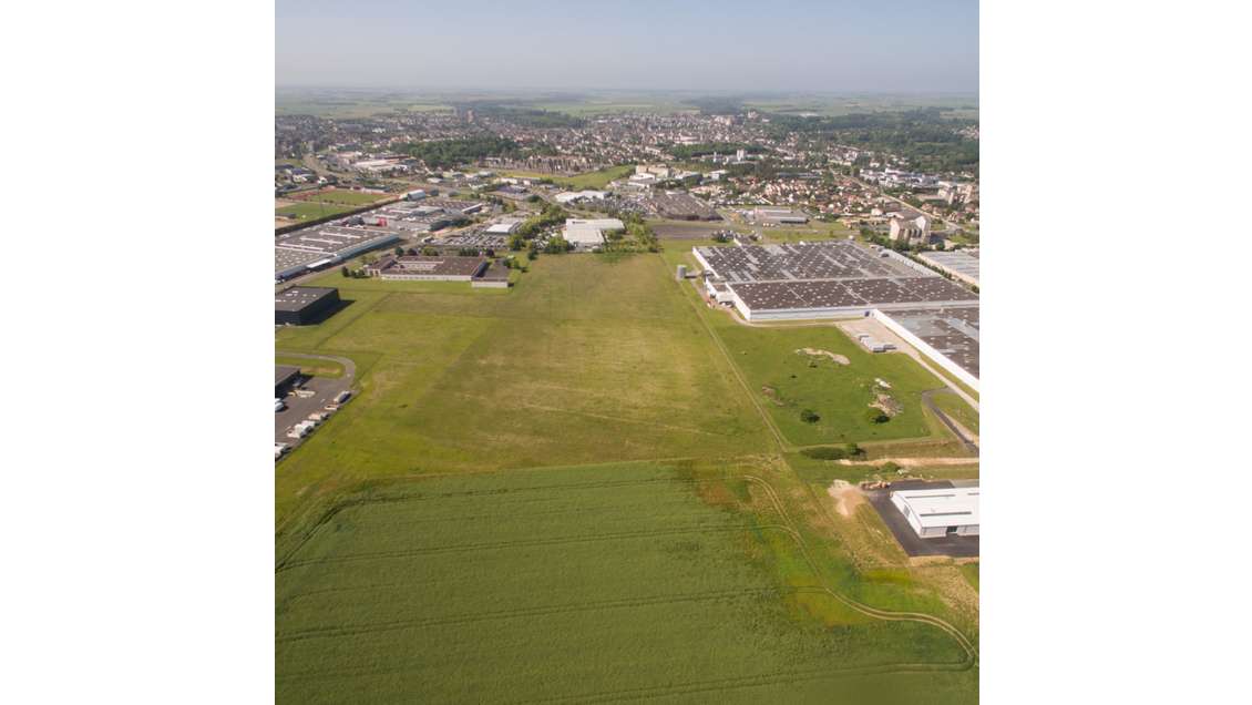 Vente terrains industriels de 362 ha à Issoudun