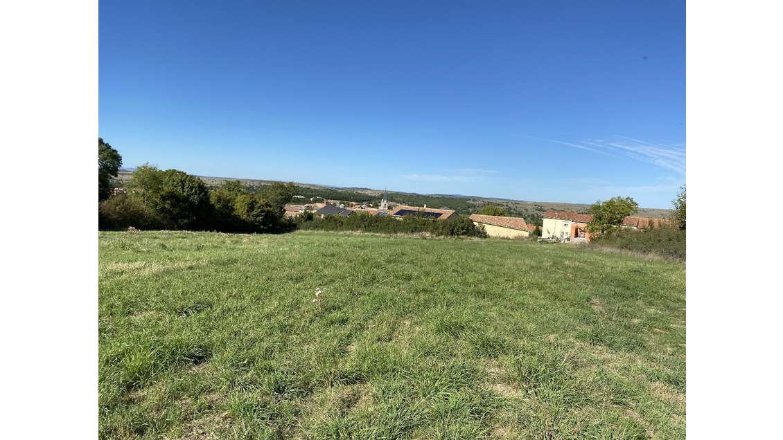 Terrain de 5630m² à vendre à la Cavalerie