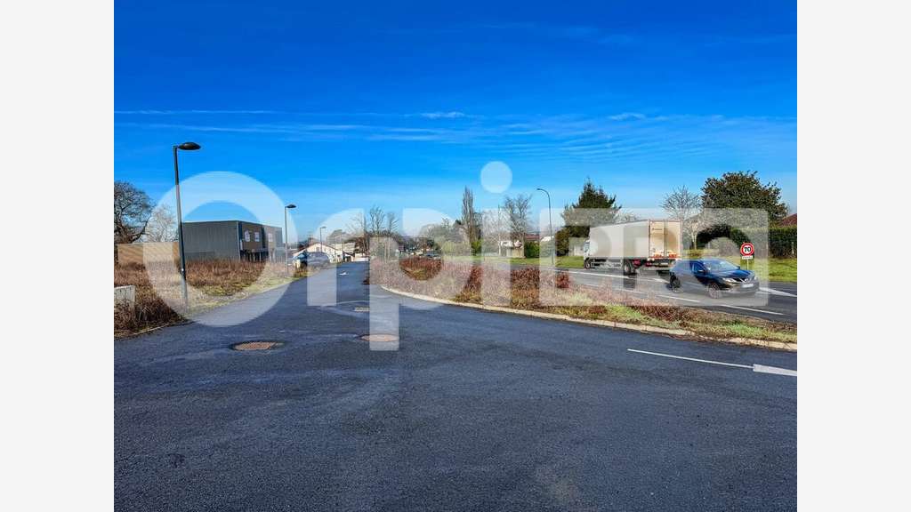 Terrain de 6030m² à vendre en ZA à Narrosse