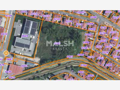 Terrain constructible divisible Zone UE à Roanne
