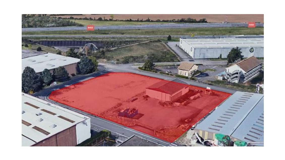 Terrain 5070m² à vendre à a Saint Laurent de Mure