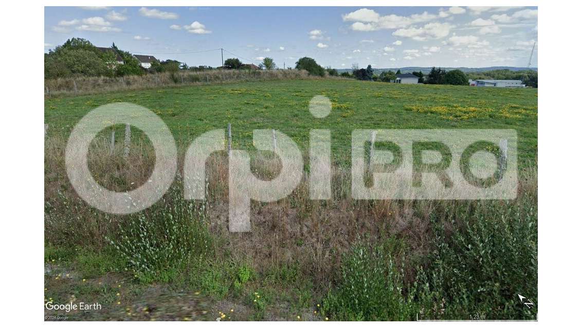 Terrain 23197m² à vendre à Sainte-Feyre N145