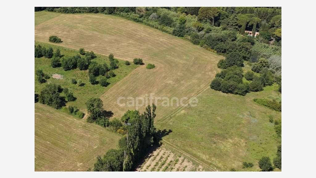 Vente parcelle agricole 9300m² à Sommières