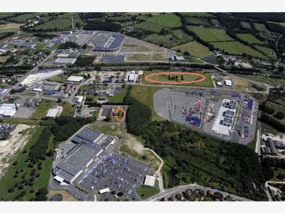AV Terrains Industriels 17 719m² div à Vierzon