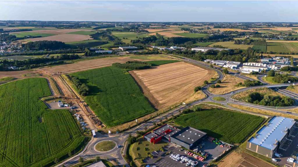 À vendre Terrains Industriels à partir de 1500m²