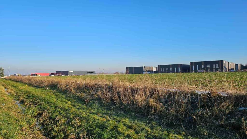 À vendre Terrains Industriels à partir de 1500m²