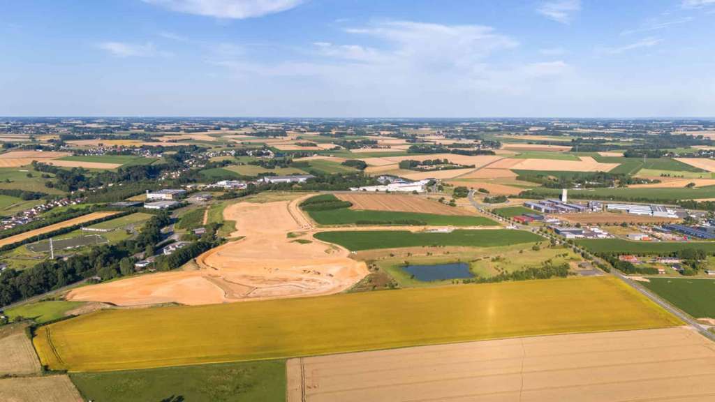À vendre Terrains Industriels à partir de 1500m²