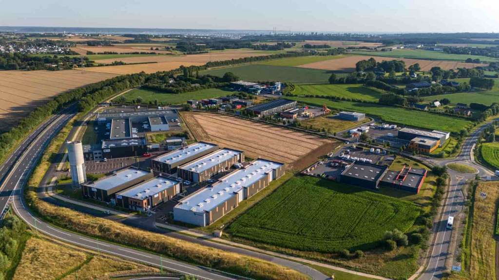 À vendre Terrains Industriels à partir de 1500m²