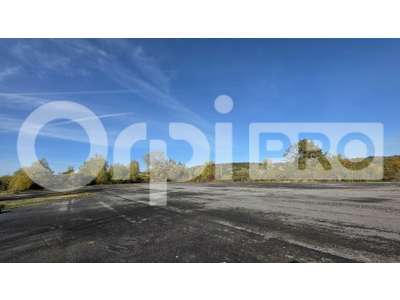 Vente Terrains industriels et agricoles à Soissons