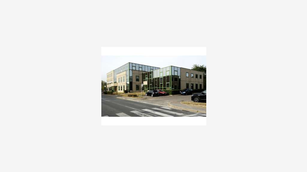 Activités/Bureaux partiellement loués