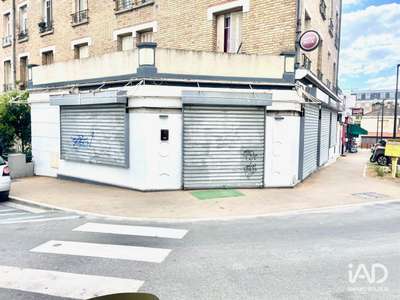 AV droit au bail bar restaurant 123m² à Villeneuve