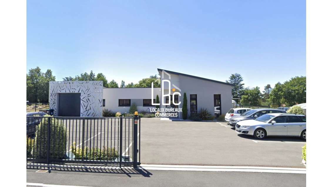 Bâtiment de bureaux 207m² à vendre à Remouillé 