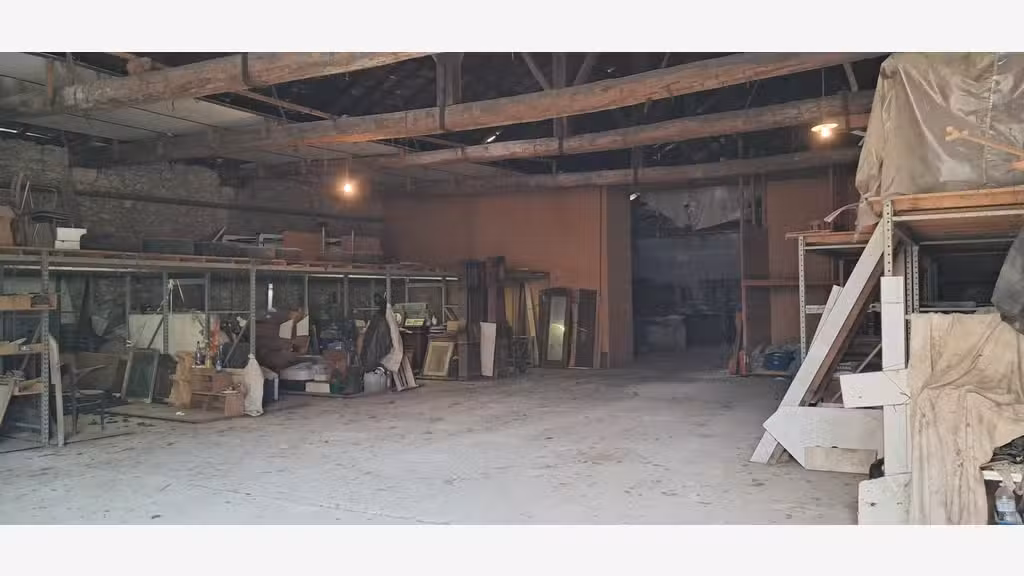Bâtiment en Pierre 564m² à vendre à Vic-Fezensac