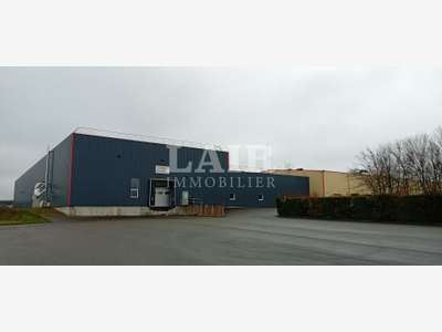 A vendre bâtiment industriel 6500m² à Ambrières