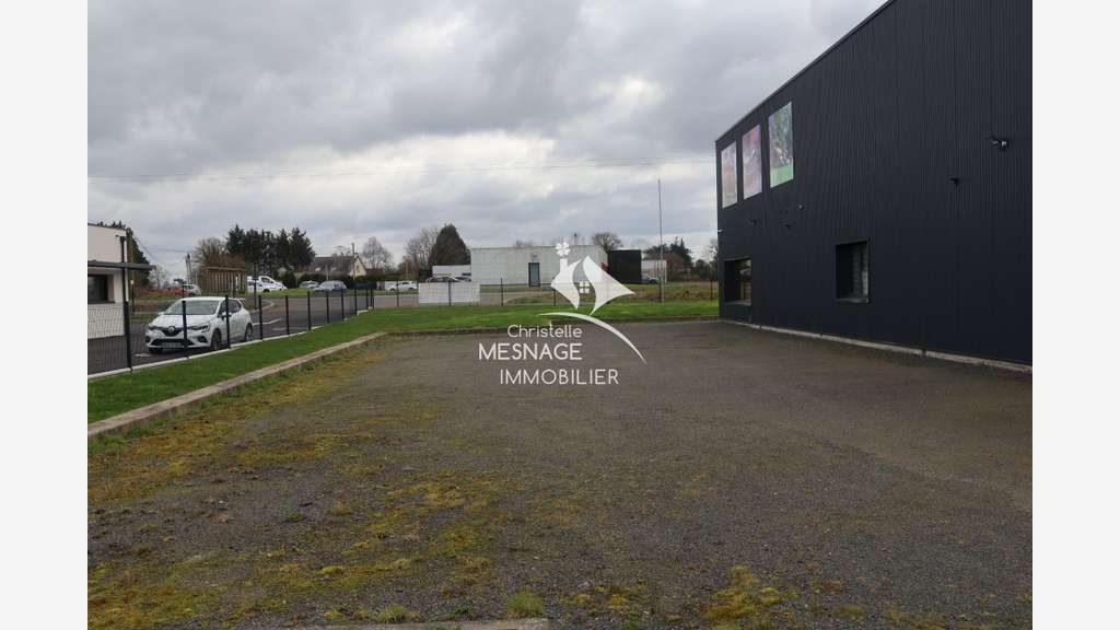A vendre bâtiment 378m² à Jugon-les-Lacs