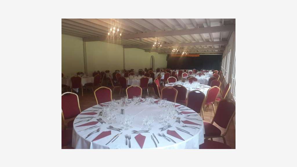 Vente local commercial 1120m² à Tours