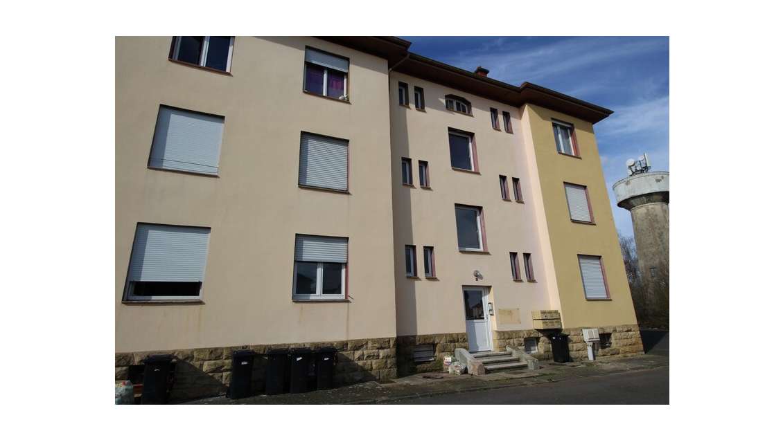 à vendre BOUZONVILLE immeuble