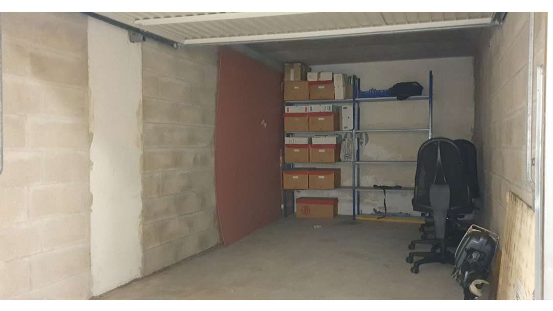 Vente box garage rue de Charonne 75011
