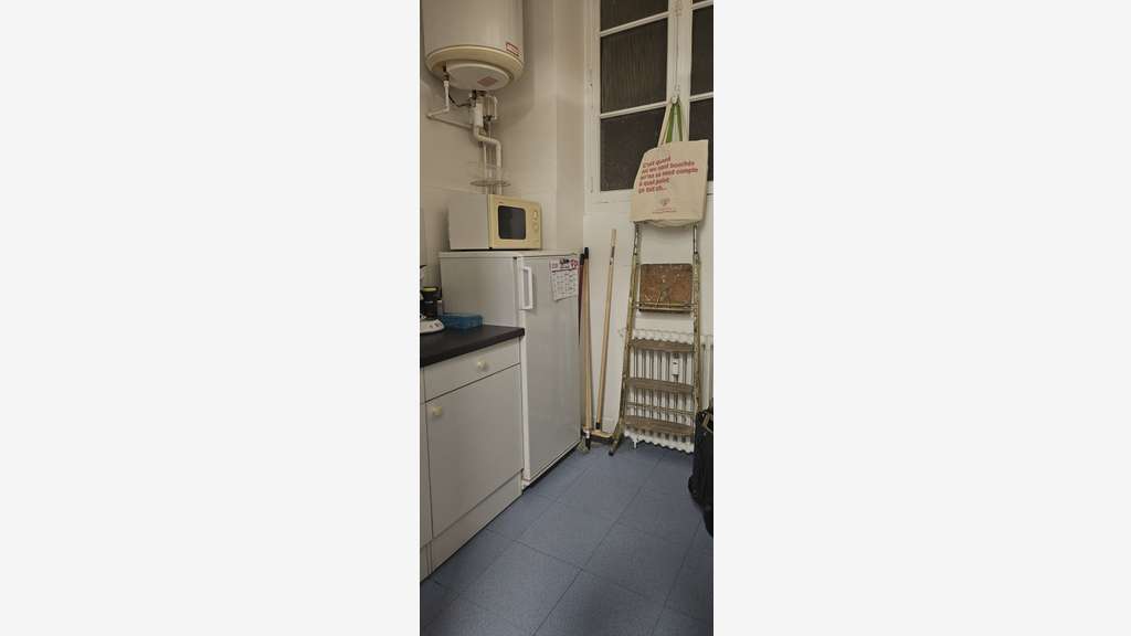 A vendre locaux de 185m² à Aix-les-Bains