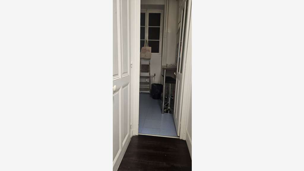 A vendre locaux de 185m² à Aix-les-Bains
