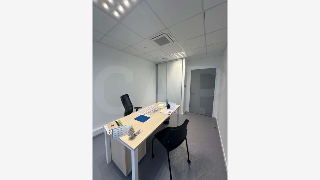 Vente plateau de bureaux 142m² à Trégueux