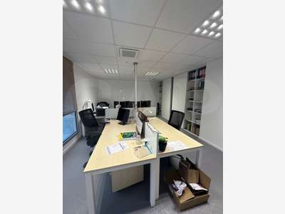 Vente plateau de bureaux 142m² à Trégueux