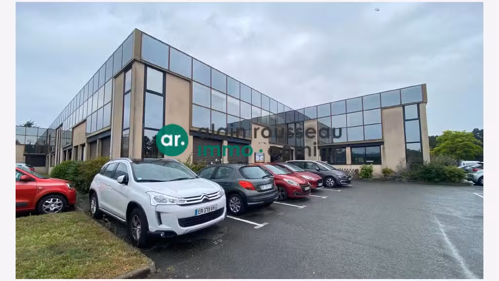 A vendre plateau de bureaux 121m² à Angers Ouest