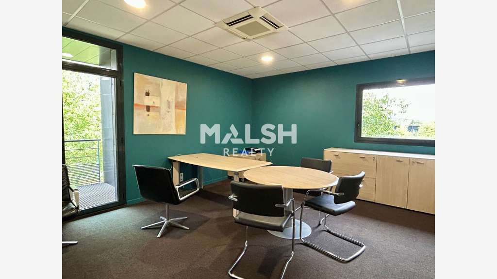 BUREAUX À VENDRE OU À LOUER - 696 m² - BRIGNAIS