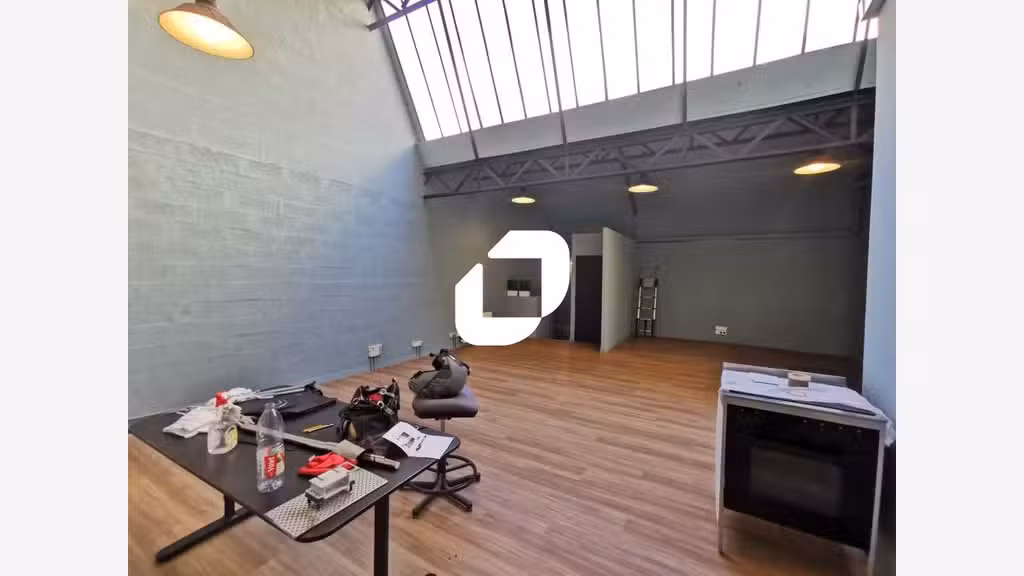 Vente Bureaux 146m² Cachan