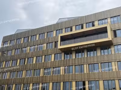 A vendre à louer bureaux neufs à Cesson-Sévigné