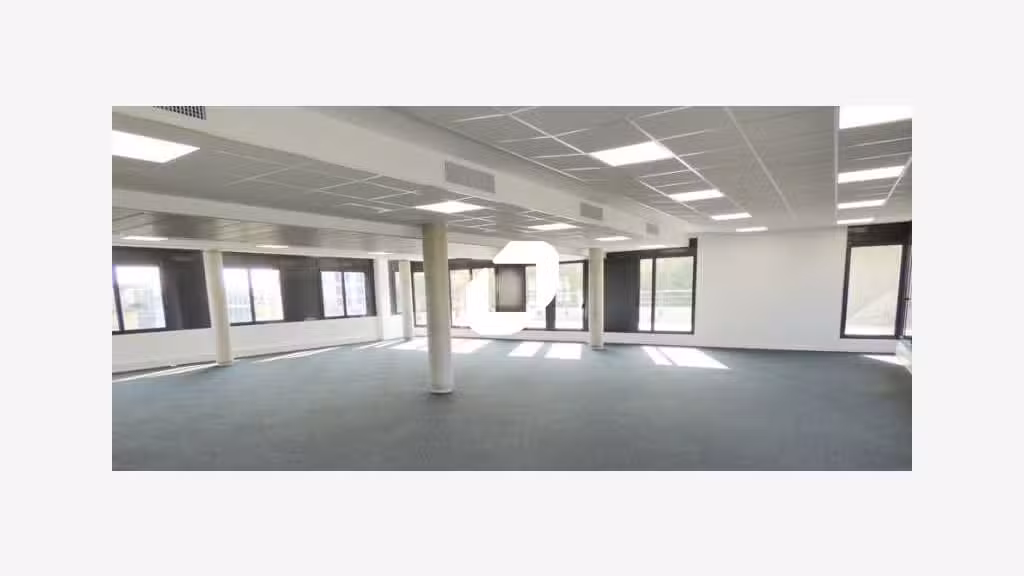 Vente Bureaux 1140m² Champs sur marne