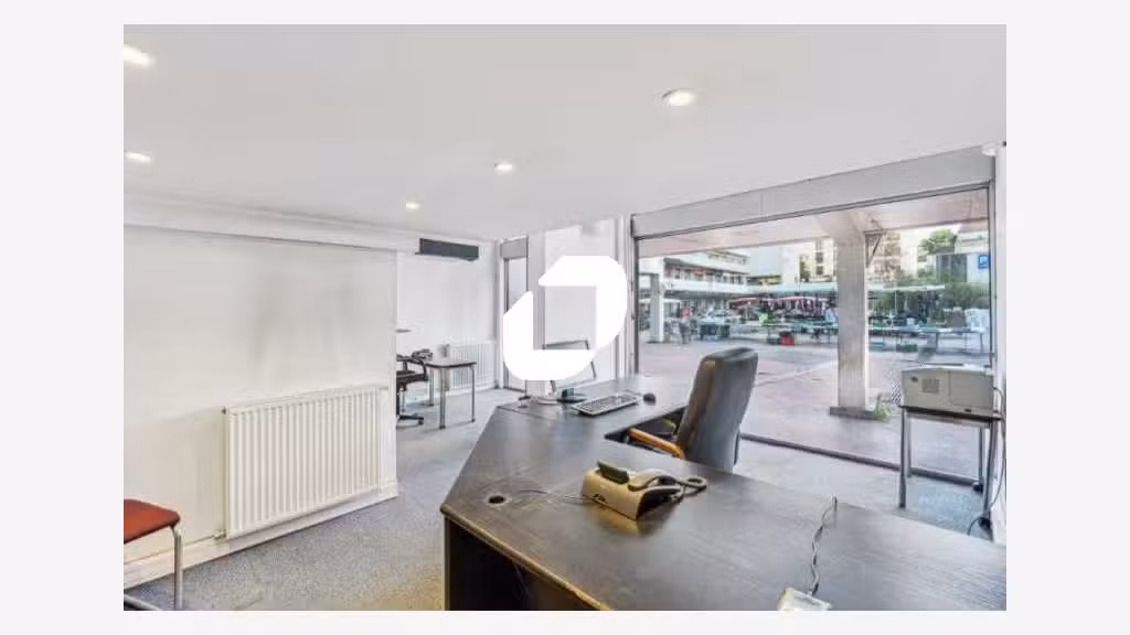 Vente Bureaux 211m² Colombes