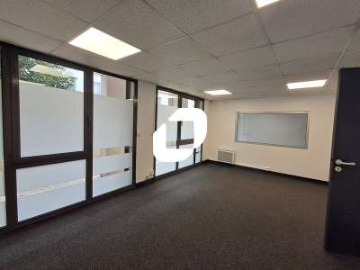 Vente Bureaux 114m² Courbevoie
