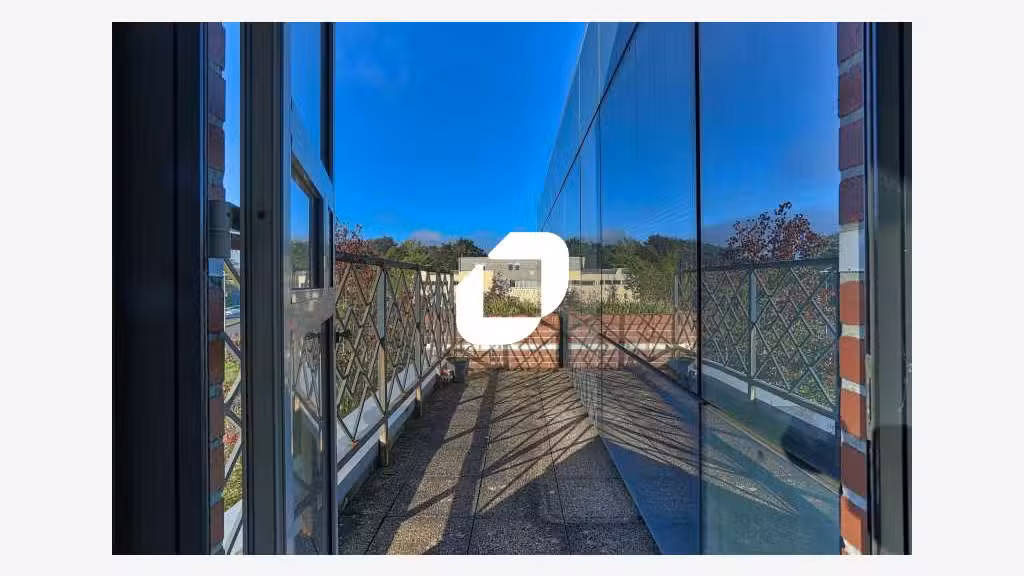 Vente Bureaux 74m² Evry courcouronnes