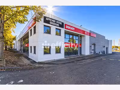Vente local professionnel 150m² à Dardilly Techlid