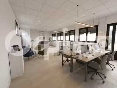 Vente bureaux clés en main de 90m² à Gleize