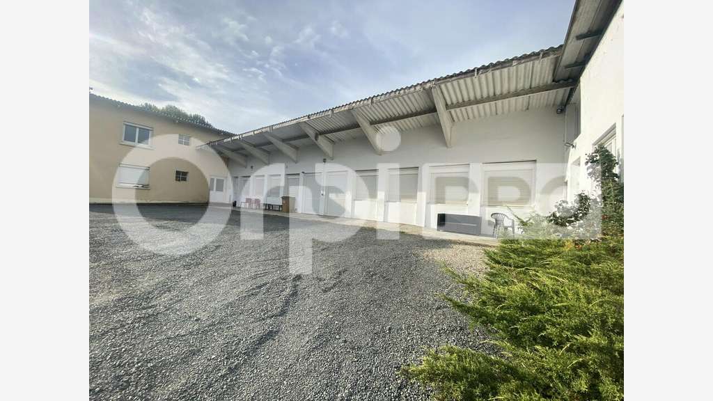 Vente bureaux clés en main de 90m² à Gleize