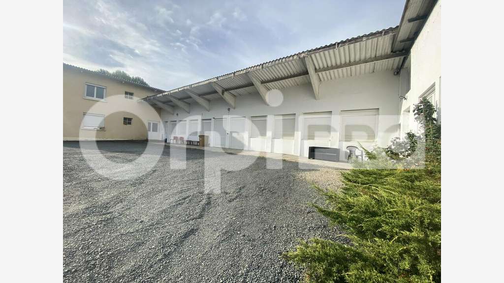 Vente bureaux clés en main de 90m² à Gleize