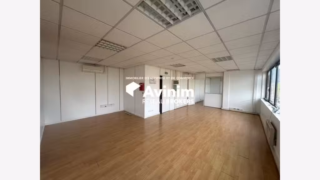 A vendre bureaux de 97m² à Grenoble Sud