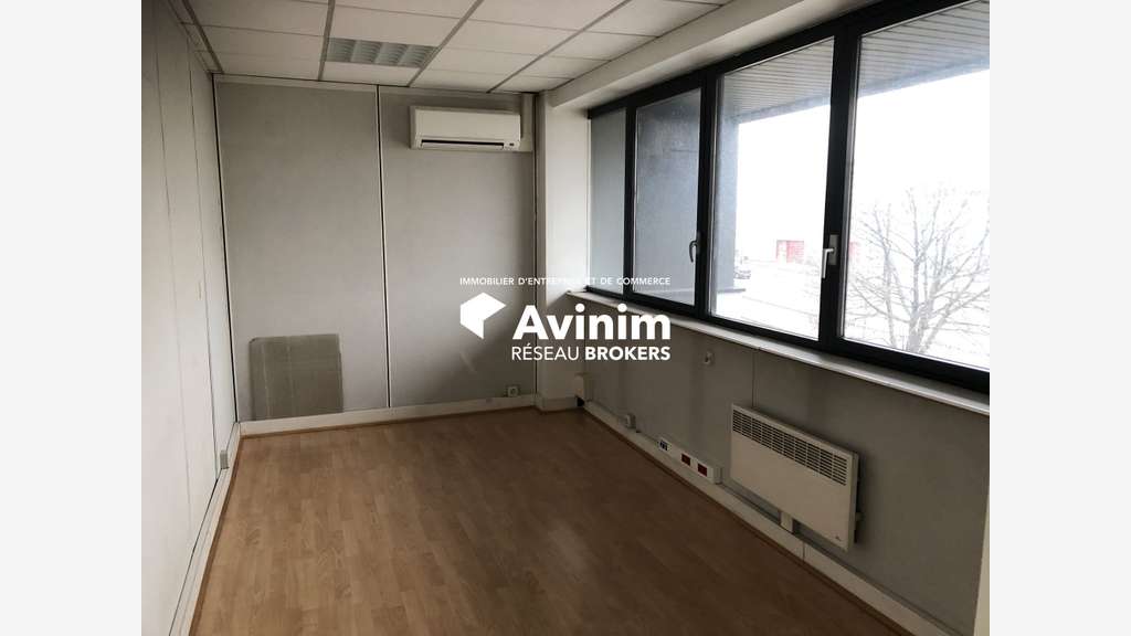 A vendre bureaux de 97m² à Grenoble Sud