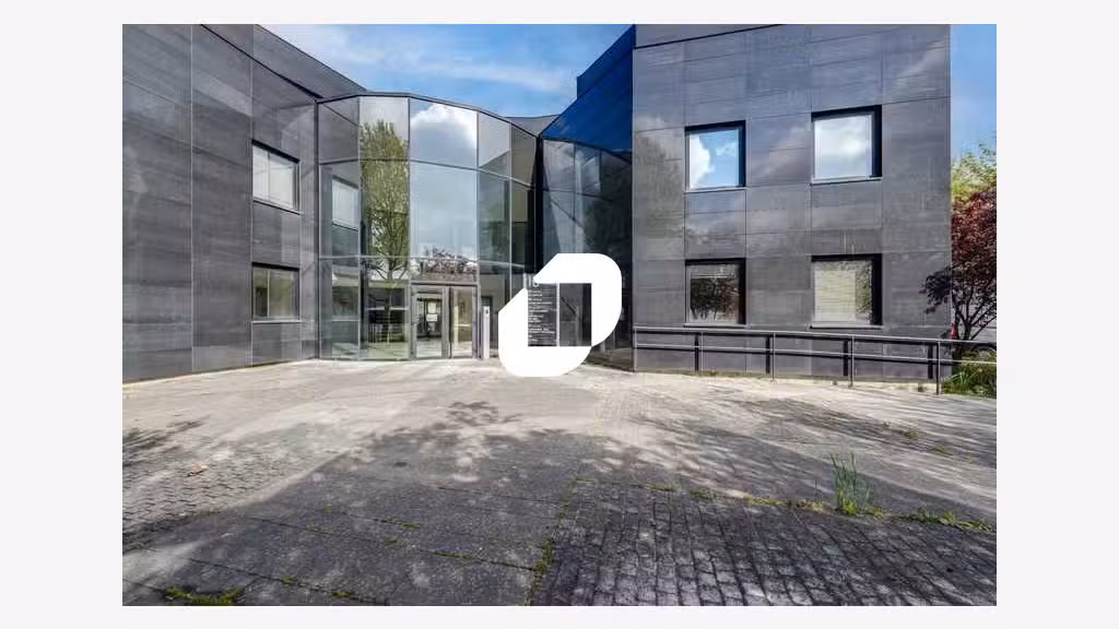 Vente Bureaux 254m² Grigny
