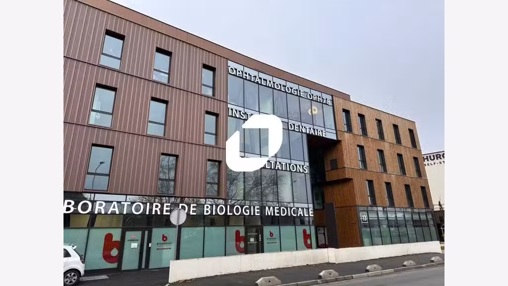 Vente Bureaux 1572m² Le port marly